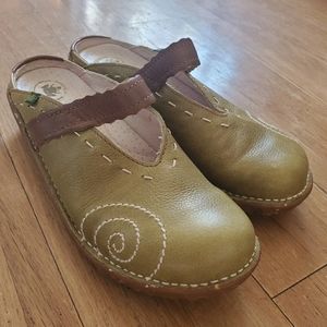El Natura Lista Clogs size 38